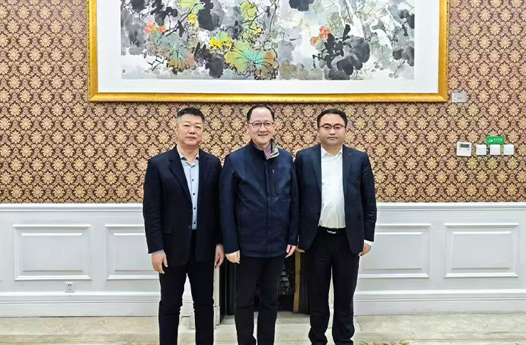 迅鐳激光董事長拜訪中國人民對外友好協(xié)會副會長沈昕！