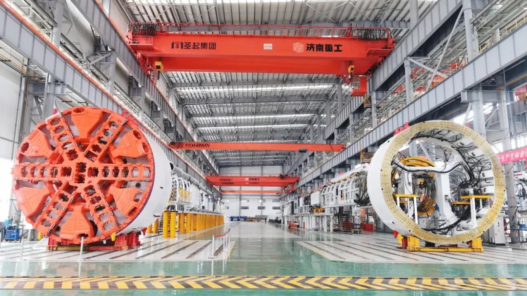 中標(biāo)濟(jì)南軌道交通集團(tuán)！迅鐳激光推動軌道高端裝備加速轉(zhuǎn)型！(圖3)