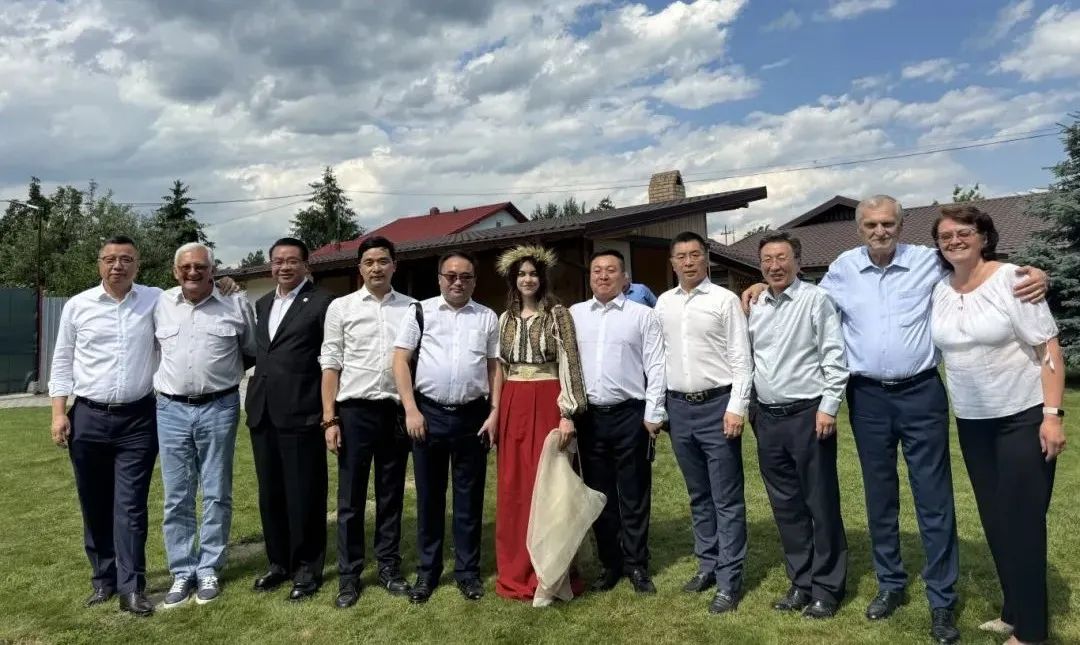 迅鐳激光董事長顏章健率隊(duì)赴歐洲進(jìn)行商務(wù)考察（二）(圖5)