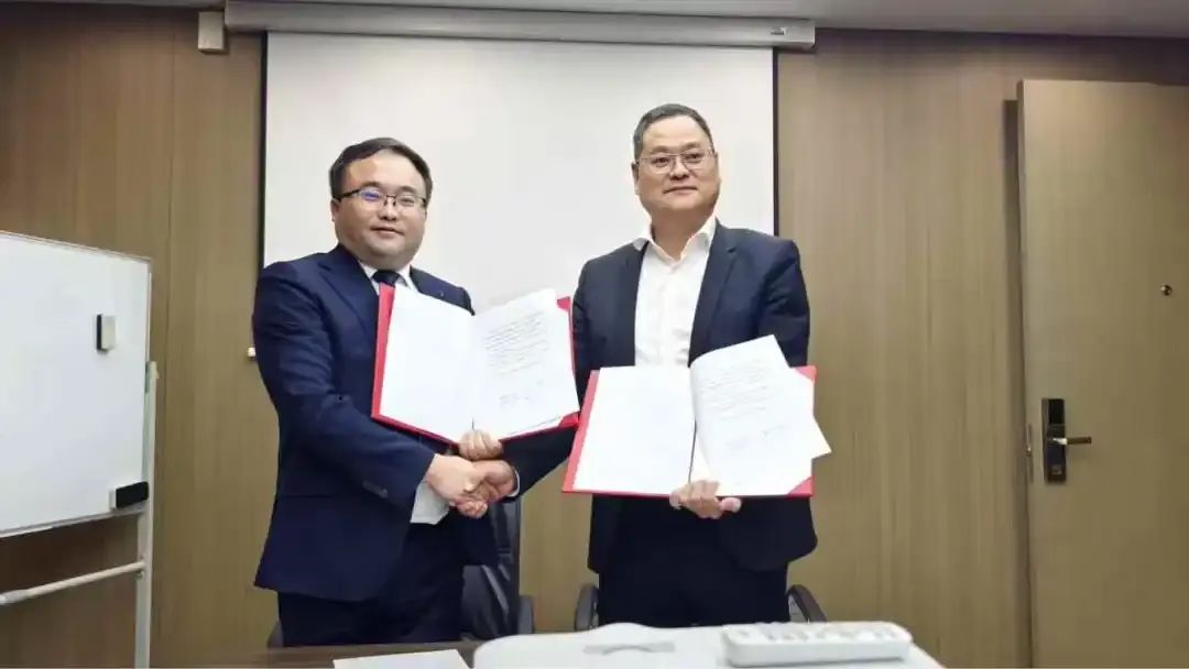 迅鐳激光董事長(zhǎng)顏章健率隊(duì)赴歐洲進(jìn)行商務(wù)考察活動(dòng)完美收官！(圖7)